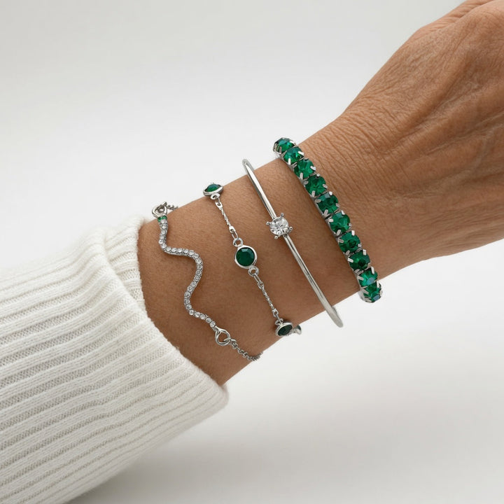 Émeraude™ — Set bracelets dorés pierres vertes élégance précieuse