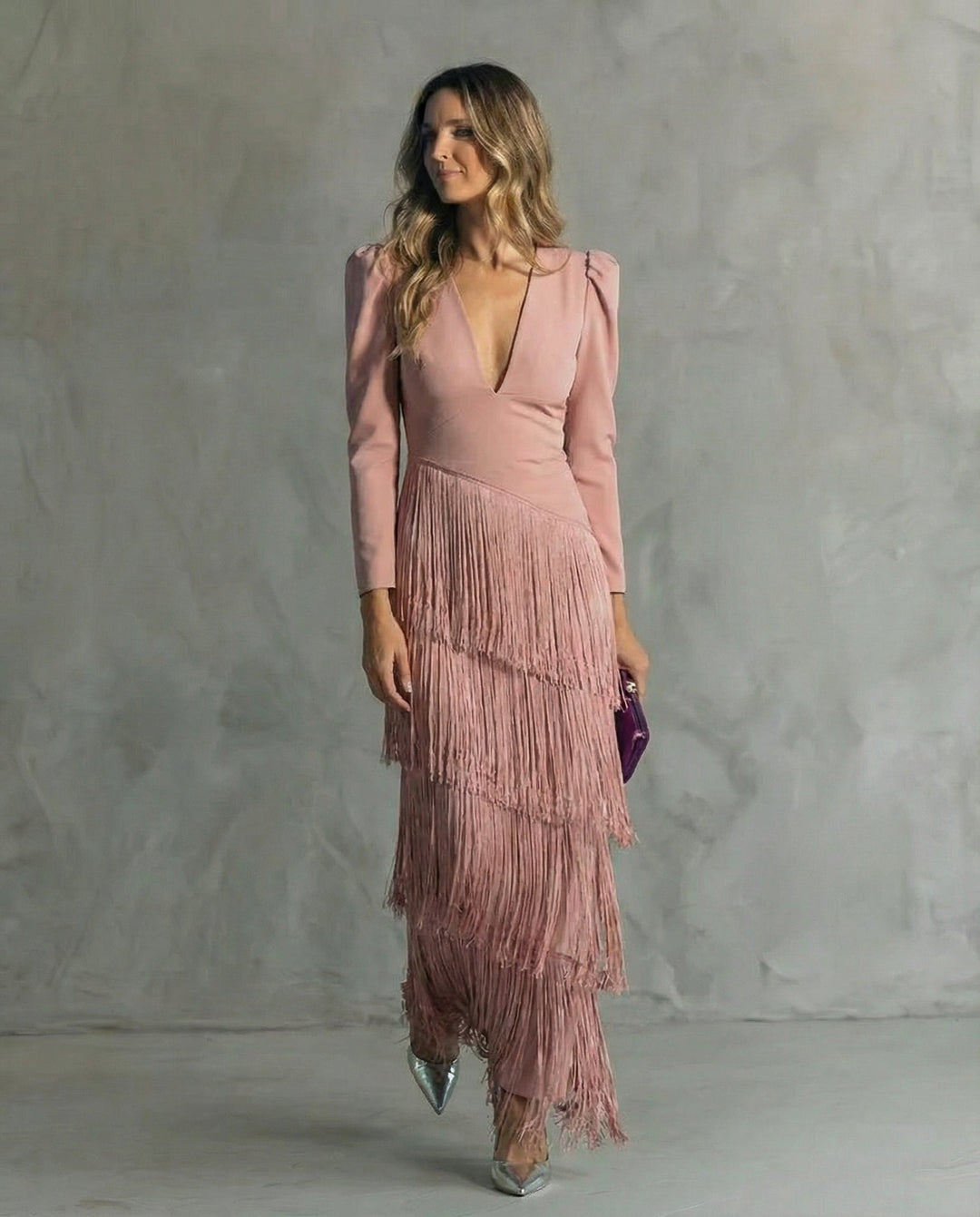 Chiara - Robe élégante avec manches à franges