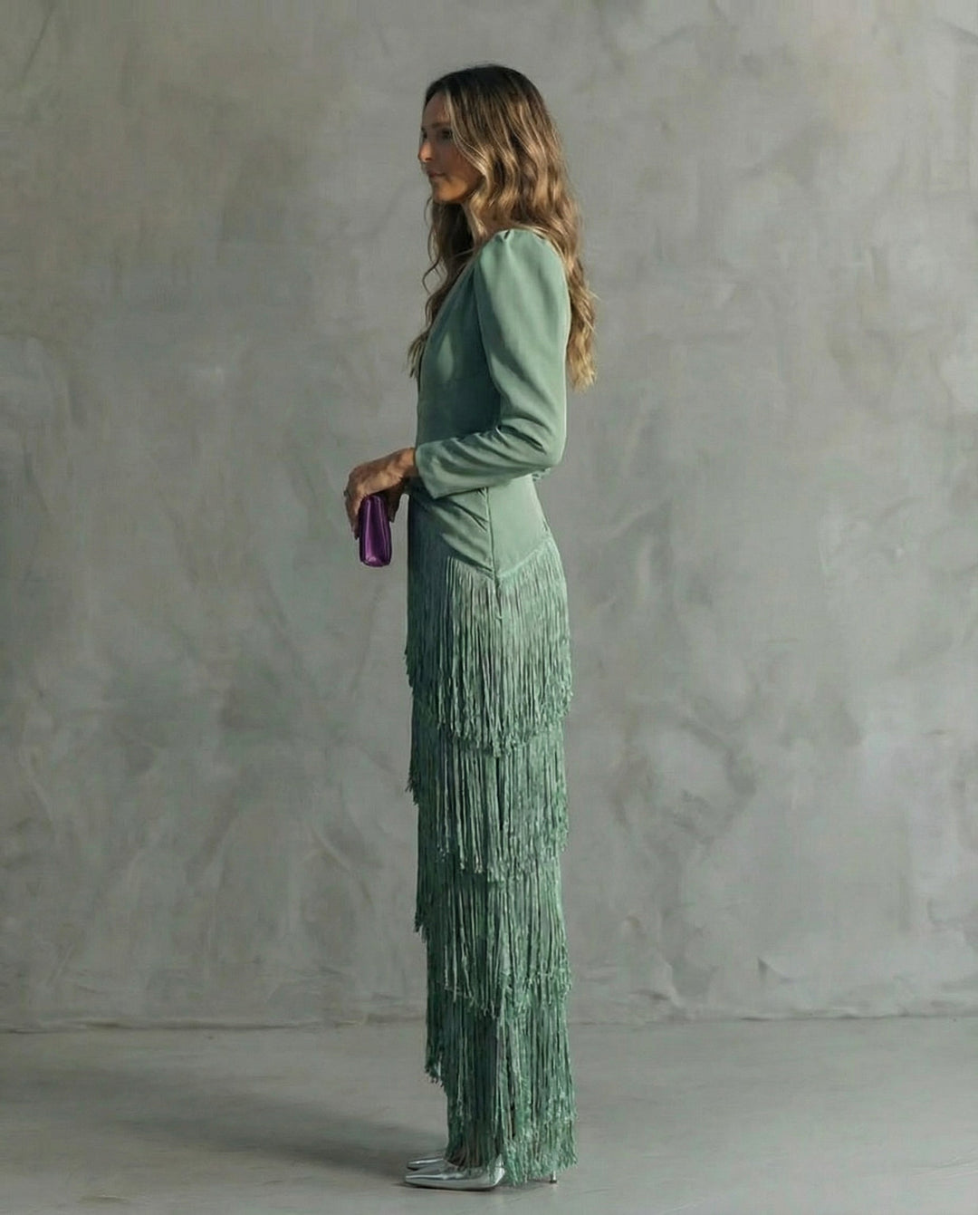 Chiara - Robe élégante avec manches à franges